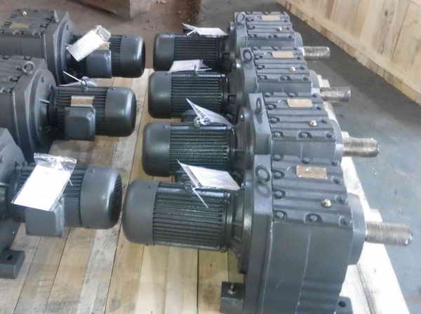 geared motor, gearbox, gear reducer, reducer, insdurial gearbox (12)