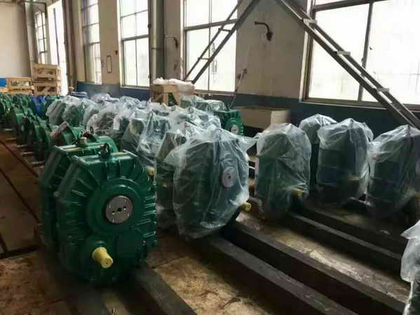 geared motor, gearbox, gear reducer, reducer, insdurial gearbox (32)